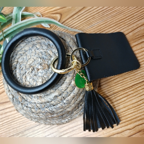 Keychain Bracelet Keyring And Card Wallet Black Leather Tassel and Charm - Picture 2 of 6